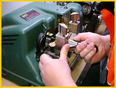 Expert Locksmith Store East Windsor, CT 860-351-3714